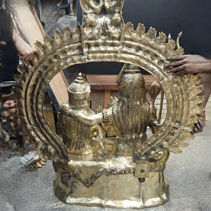 ब्रासोरा® वृंदावन वेणुगोपाल कृष्ण पीतल की प्रतिमा मोर के साथ | एंटीक नीला और सुनहरा रंग | ऊँचाई 20 इंच