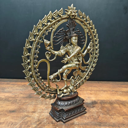 Brassaura® Brass Nataraja Idol with Ornate Prabhavali | Handcrafted Dancing Lord Shiva Statue | Premium Brass Shiva Murti for Home Temple, Spiritual Décor & Gifting | 24 Inches | 12 Kg