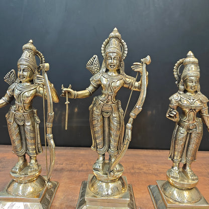 ब्रासोरा® वृंदावन वेणुगोपाल कृष्ण पीतल की प्रतिमा मोर के साथ | एंटीक नीला और सुनहरा रंग | ऊँचाई 20 इंच