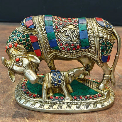 Brassaura® Brass Kamdhenu Cow with Calf Idol | Handcrafted Sacred Gau Mata Statue for Home Temple, Pooja Room & Vastu Décor | 6 Inches | 2.3 Kg
