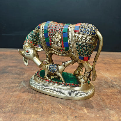 Brassaura® Brass Kamdhenu Cow with Calf Idol | Meenakari Kamdhenu Gau Mata Murti | Sacred Brass Statue for Home Temple, Pooja Room & Spiritual Décor | 7 Inches | 3.8 Kg
