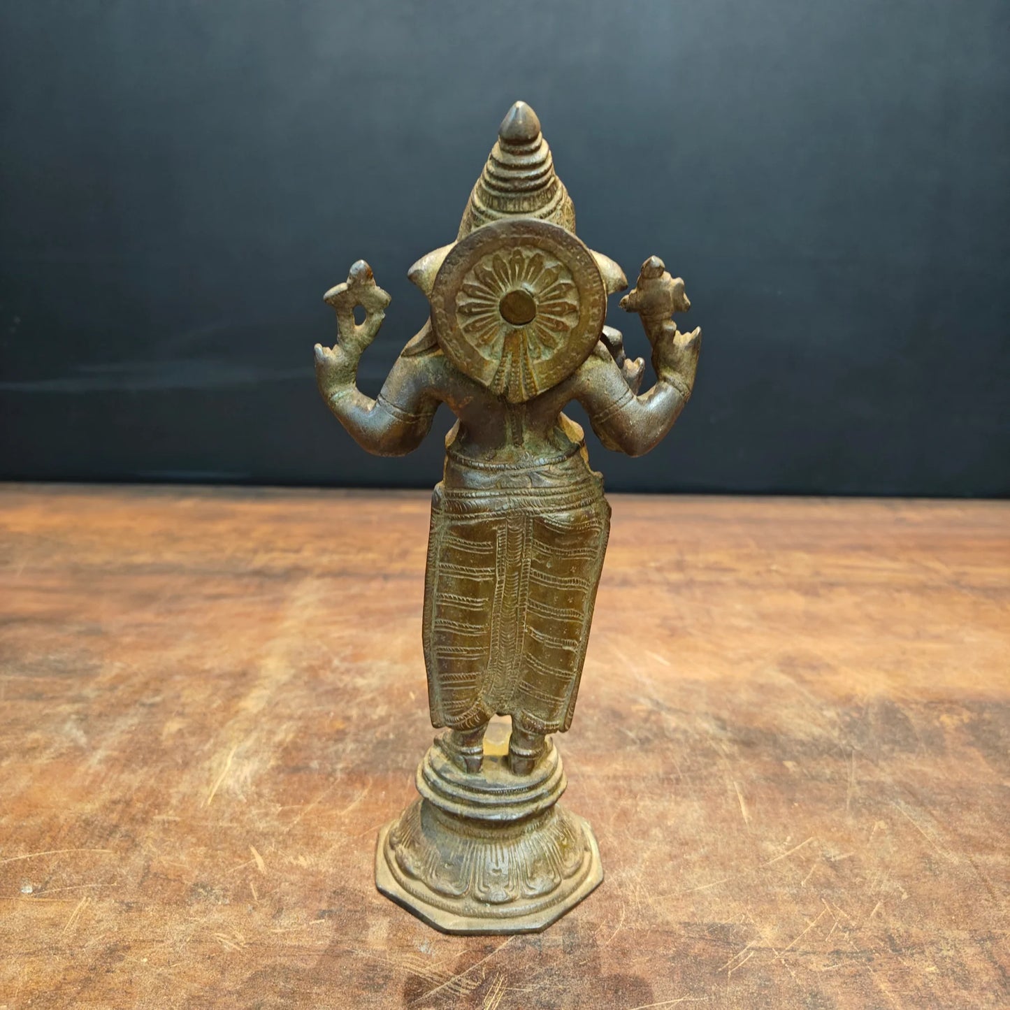 Brassaura® Brass Standing Lord Ganesha Idol | Handcrafted Ganpati Brass Murti for Home Temple, Pooja Room, Vastu, Spiritual Décor & Gifting | 10 Inches | 2.5 Kg