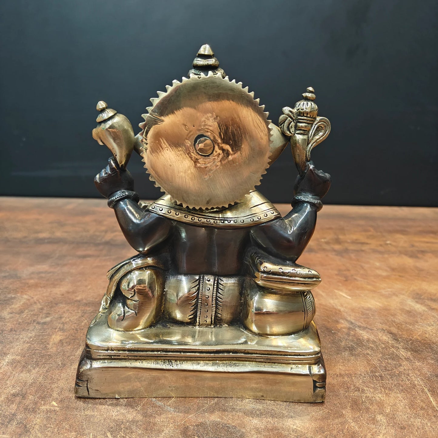 ब्रासोरा® वृंदावन वेणुगोपाल कृष्ण पीतल की प्रतिमा मोर के साथ | एंटीक नीला और सुनहरा रंग | ऊँचाई 20 इंच