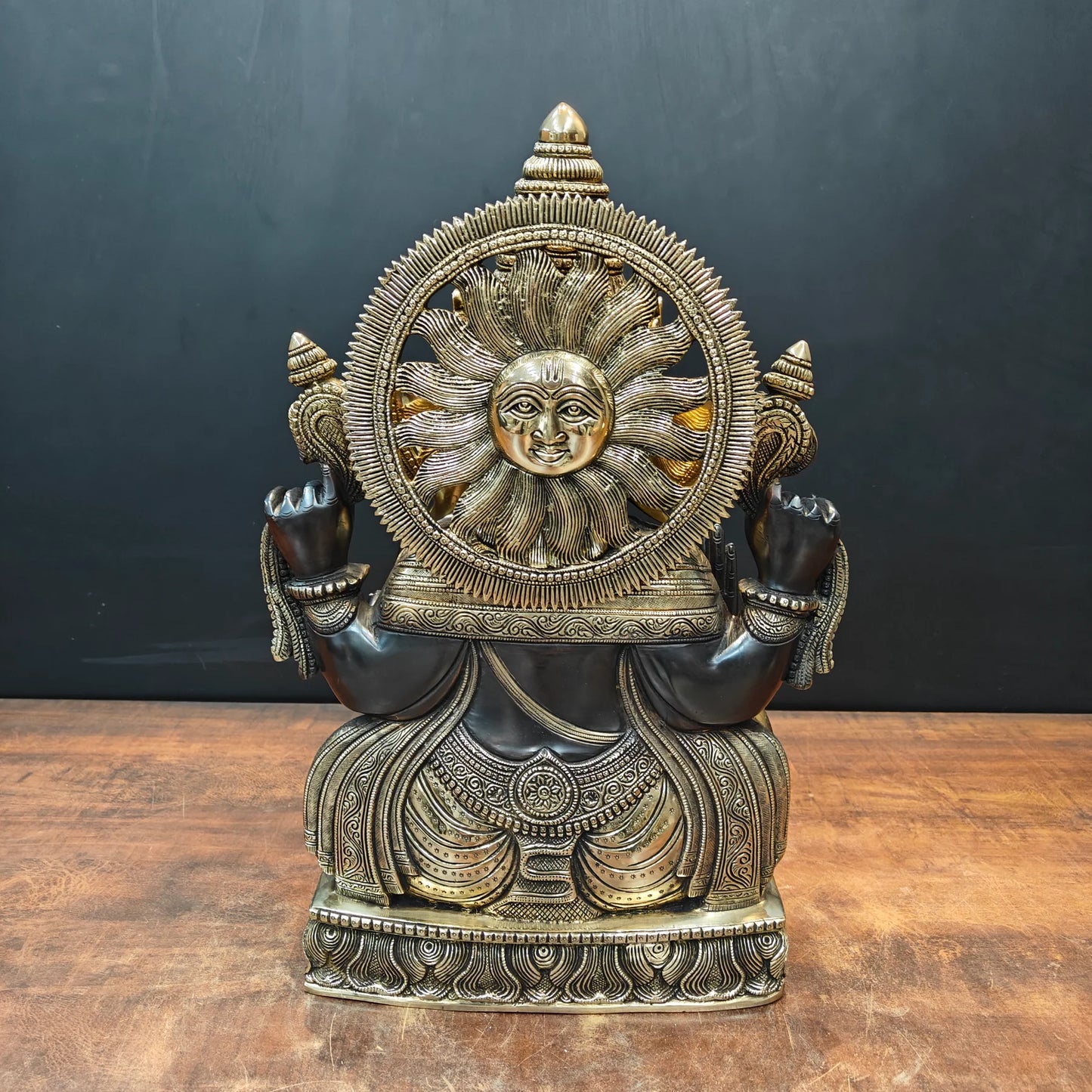 Brassaura® Seated Lord Ganesha Brass Statue | Divine Handcrafted Sculpture | Height 20 Inches & Weight 23 Kgs