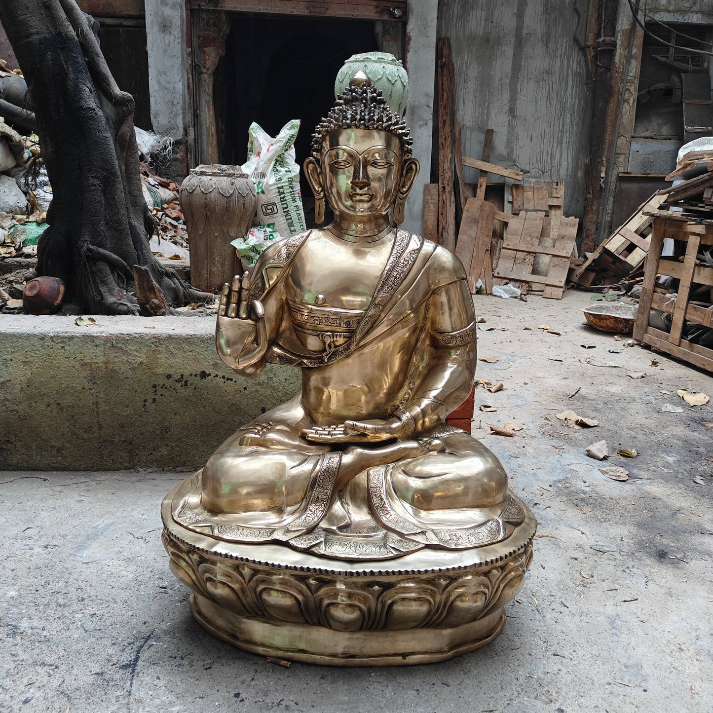 Brassaura® Meditating Buddha Brass Statue | Monumental Handcrafted Spiritual Sculpture | Height 46 Inches & Weight 85 Kgs
