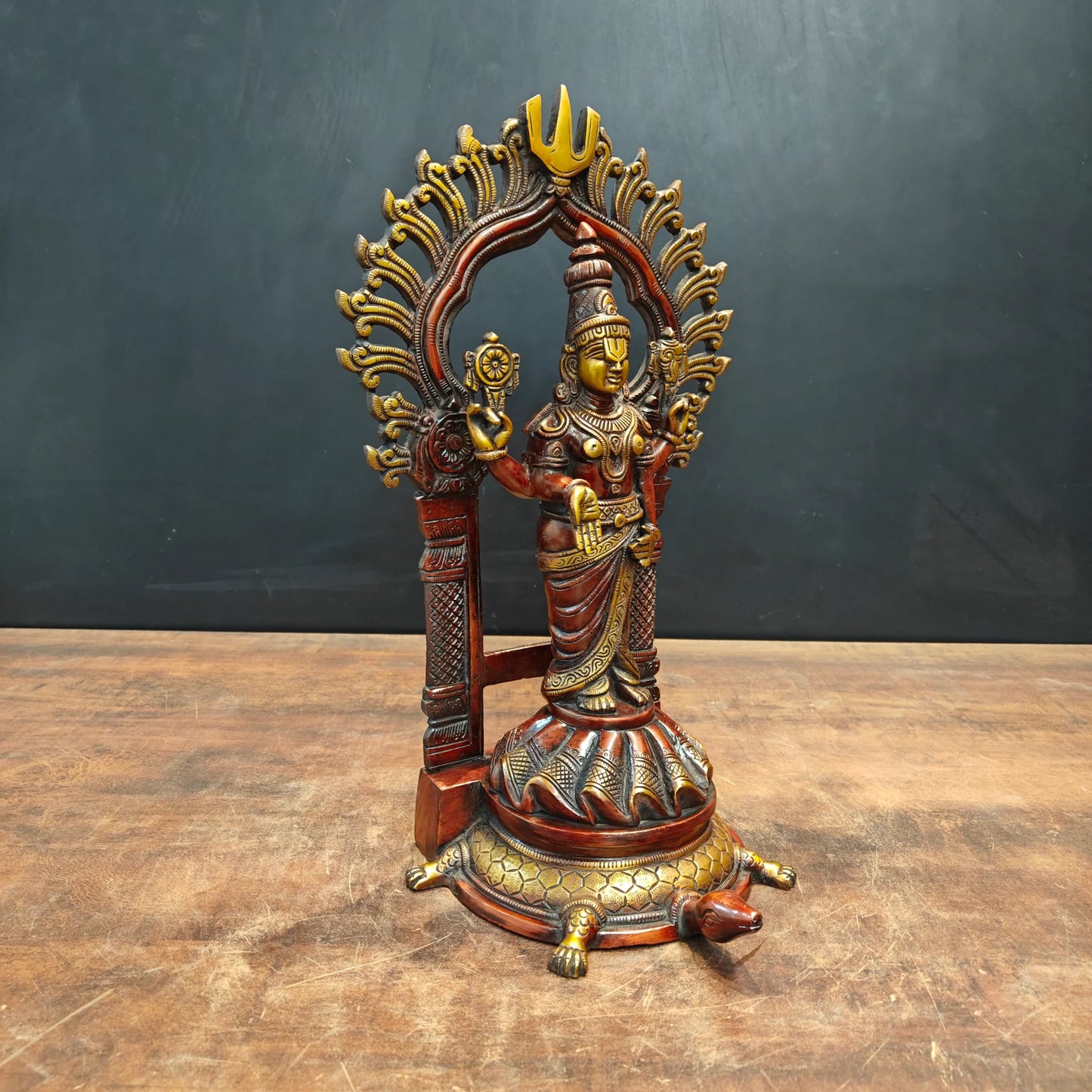 Brassaura® 16.5 Inch Brass Lord Venkateswara Statue | Handcrafted Tirupati Balaji Idol for Home Temple, Pooja Room & Spiritual Décor | Antique Finish | 7.5 Kg