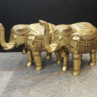Brassaura® 26 Inch Brass Elephant Pair | Handcrafted Decorative Elephant Statues for Home Entrance, Living Room & Vastu Décor | Antique Finish | 96 Kg