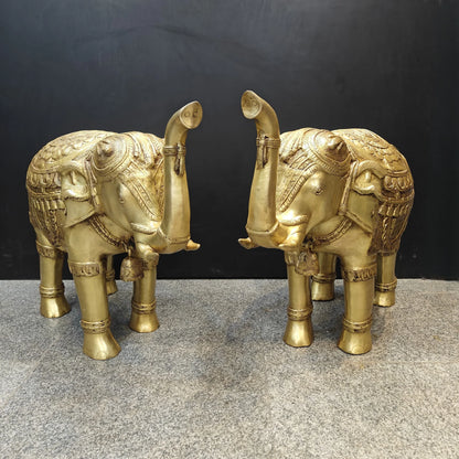 Brassaura® 26 Inch Brass Elephant Pair | Handcrafted Decorative Elephant Statues for Home Entrance, Living Room & Vastu Décor | Antique Finish | 96 Kg