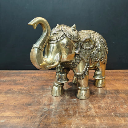 Brassaura® 19 Inch Brass Decorative Elephant Statue | Handmade Antique Brass Elephant Idol with Hanging Bells | Vastu Elephant for Home Décor, Temple, Office & Entrance | 30 Kg