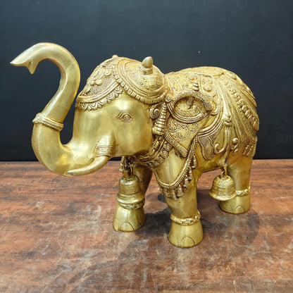 Brassaura® Handmade Brass Decorative Elephant Statue with Hanging Bells | Antique Brass Elephant Idol for Home Décor, Office, Temple & Entrance | Height 19 Inches | 30 Kg