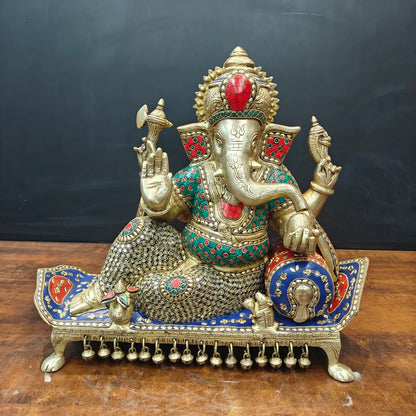 ब्रासोरा® वृंदावन वेणुगोपाल कृष्ण पीतल की प्रतिमा मोर के साथ | एंटीक नीला और सुनहरा रंग | ऊँचाई 20 इंच