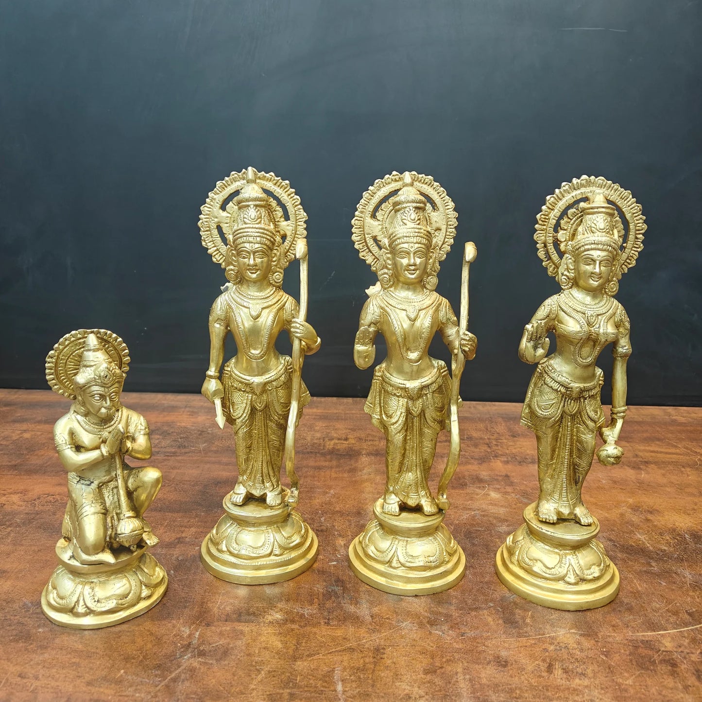 Brassaura® Handmade Brass Ram Darbar Idol Set with Hanuman | Ram, Sita, Lakshman & Hanuman Statue for Home Temple, Office & Pooja Room | Height 12.5 Inches | 10.5 Kg