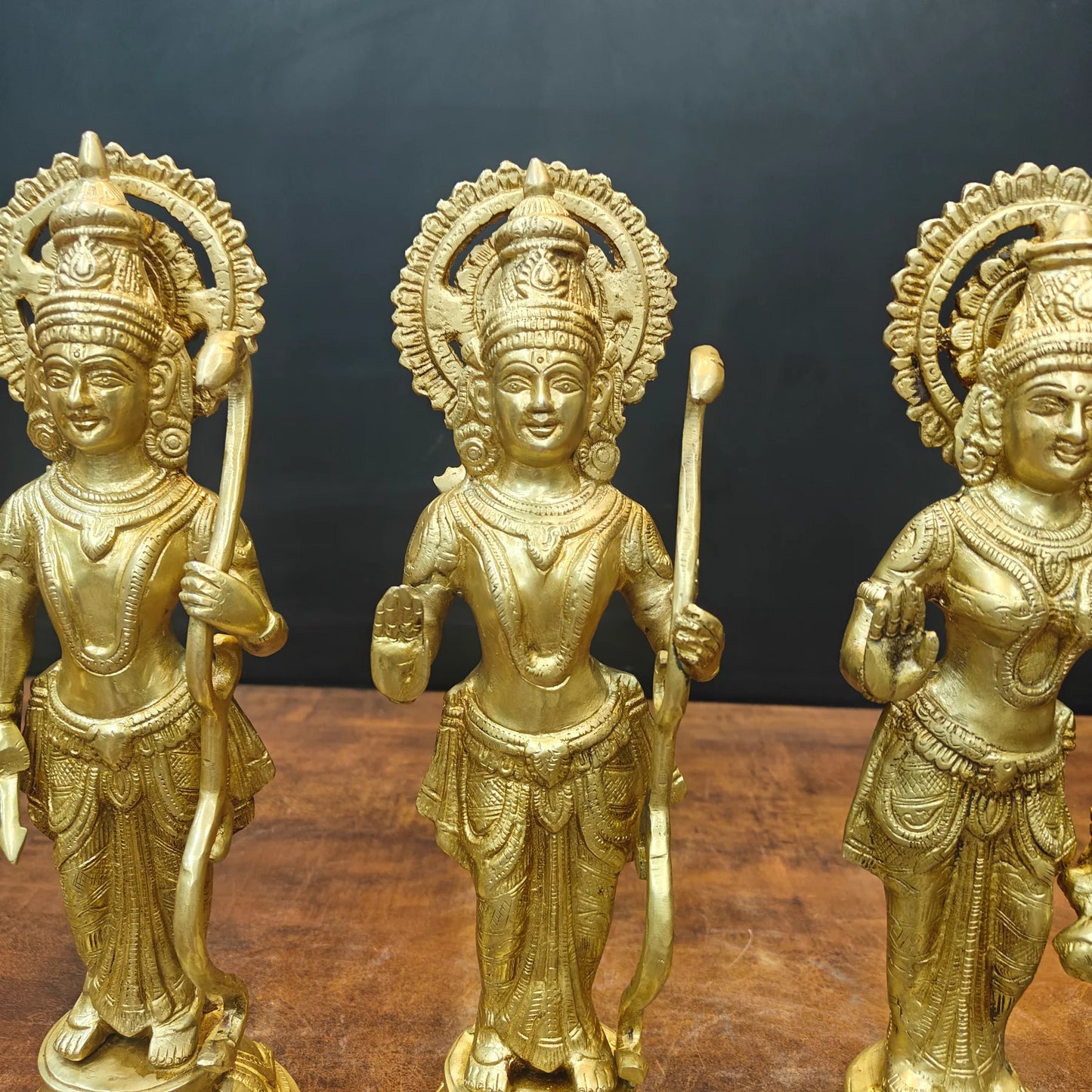 Brassaura® Handmade Brass Ram Darbar Idol Set with Hanuman | Ram, Sita, Lakshman & Hanuman Statue for Home Temple, Office & Pooja Room | Height 12.5 Inches | 10.5 Kg