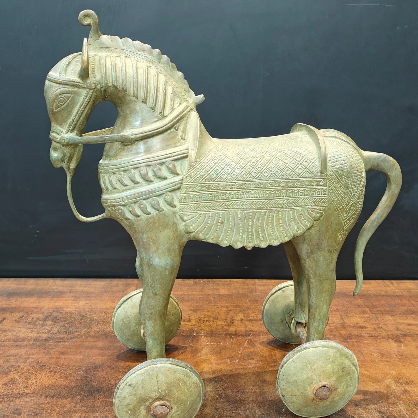 Brassaura® Brass Horse on Wheels Statue | Handcrafted Vintage Horse Showpiece | Traditional Brass Horse Sculpture for Home Décor, Vastu & Collectible Display | 18 Inches | 18 Kg