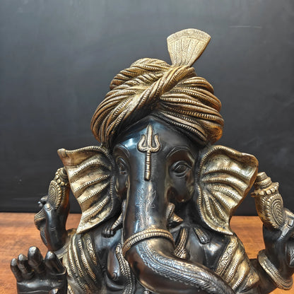 ब्रासोरा® वृंदावन वेणुगोपाल कृष्ण पीतल की प्रतिमा मोर के साथ | एंटीक नीला और सुनहरा रंग | ऊँचाई 20 इंच