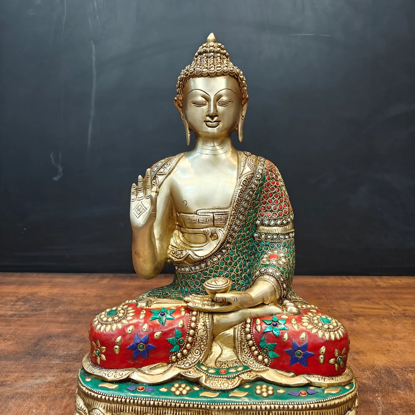 Brassaura® Handmade Brass Meditating Buddha Idol | Decorative Buddha Statue for Home, Office, Living Room & Meditation Décor | Height 16 Inches | 11 Kg