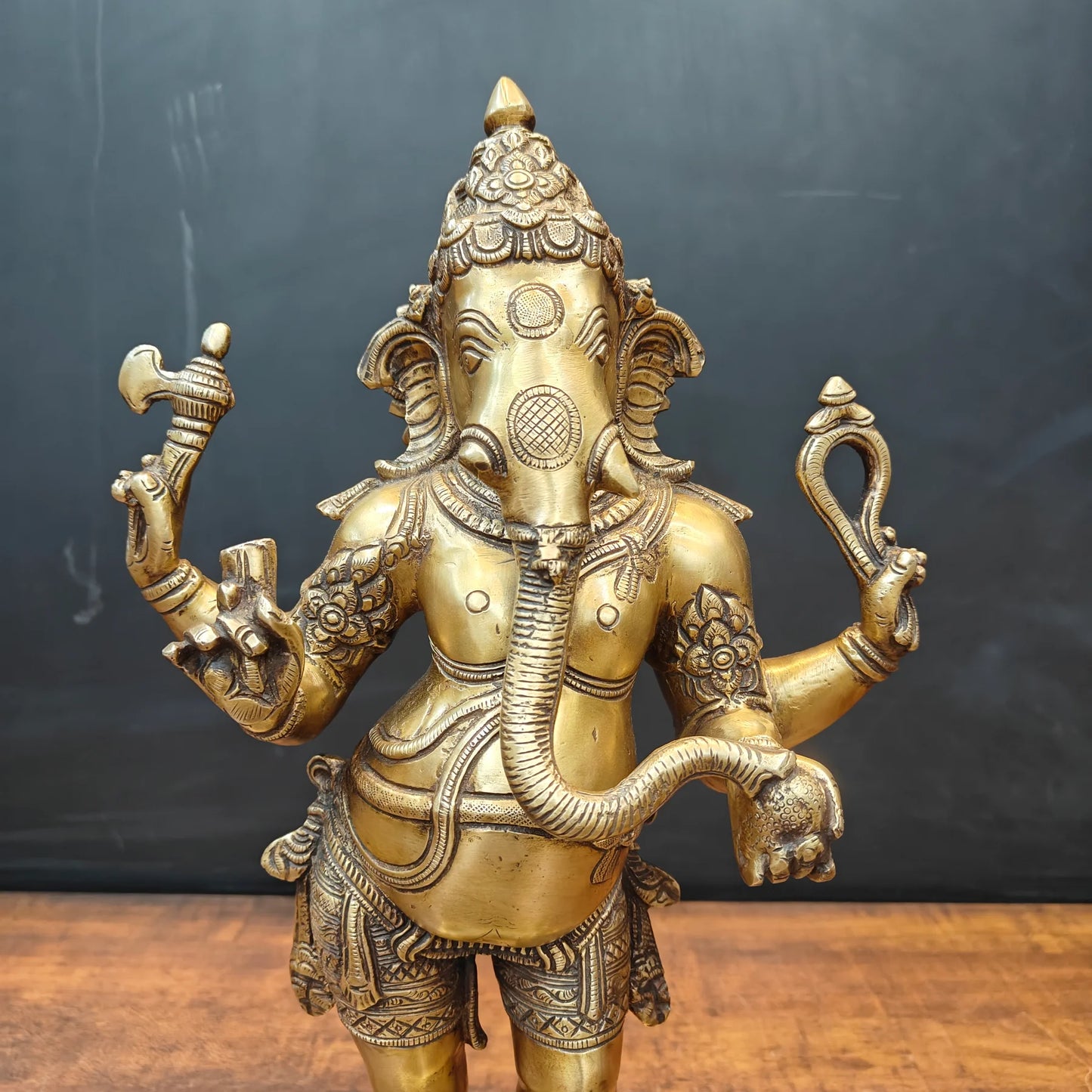 Brassaura® Handmade Brass Standing Lord Ganesha Idol | Ganesh Murti for Home Temple, Office & Pooja Room | Height 18 Inches | 11 Kg