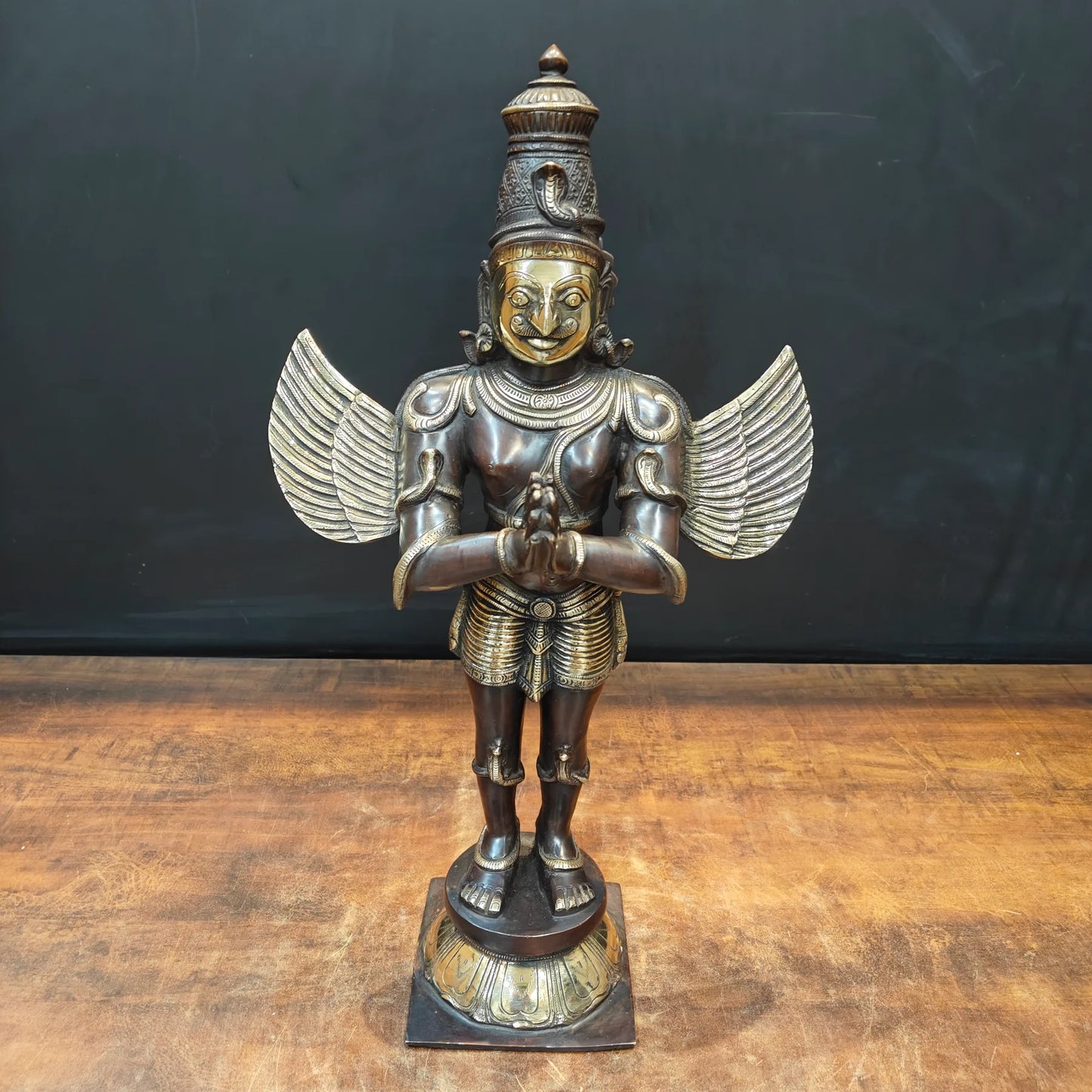 Brassaura® Brass Garuda Statue | Standing Garuda with Namaste Pose | Sacred Vishnu Vahana Idol for Home Temple, Pooja Room & Vastu Décor | Antique Finish | 23 Inch | 9.5 Kg