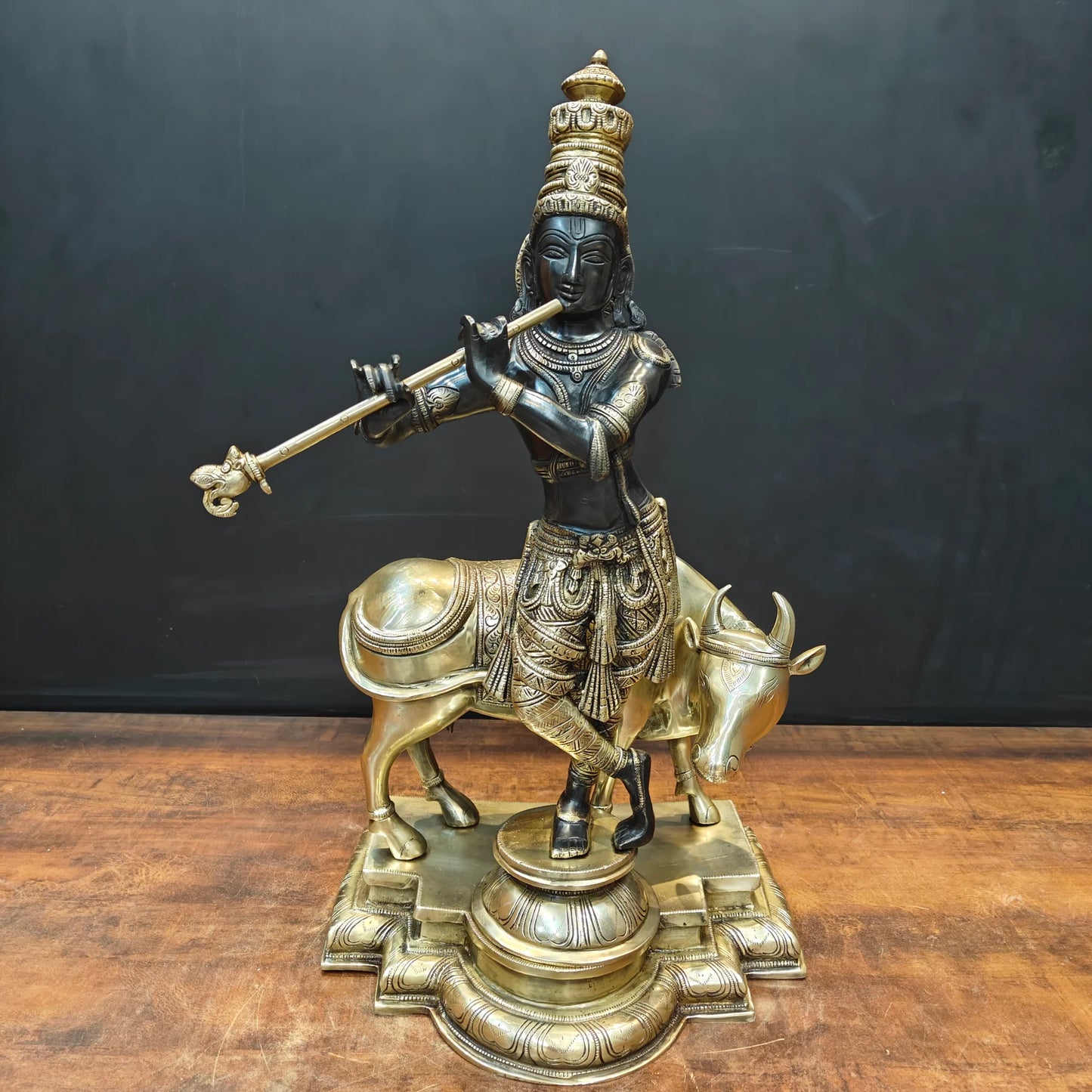 Brassaura® Handmade Brass Krishna Playing Flute with Cow Idol | Lord Krishna Murti for Home Temple, Pooja Room & Living Room Décor | Height 26 Inches | 26 Kg