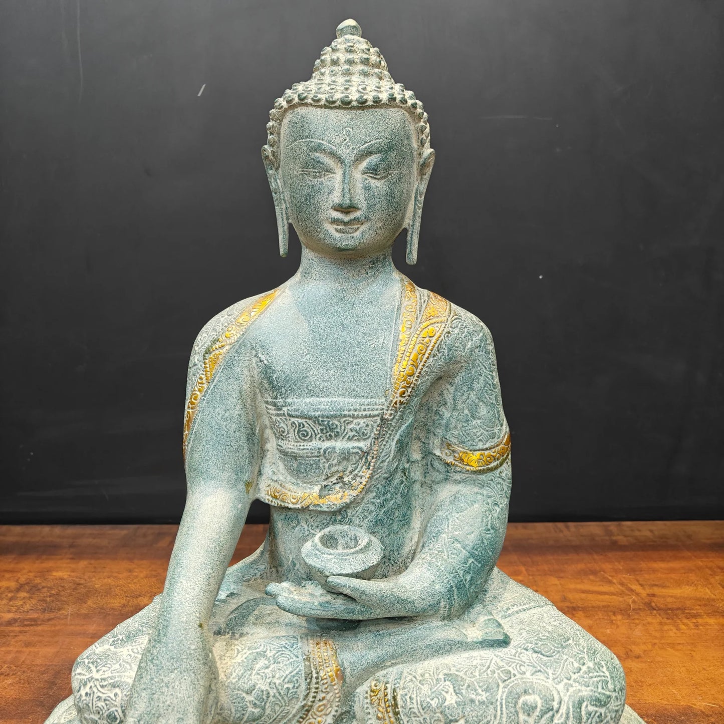Brassaura® Handmade Meditating Buddha Statue | Premium Decorative Buddha Idol for Home, Office, Meditation Room & Living Room Décor | Height 22 Inches | 17 Kg