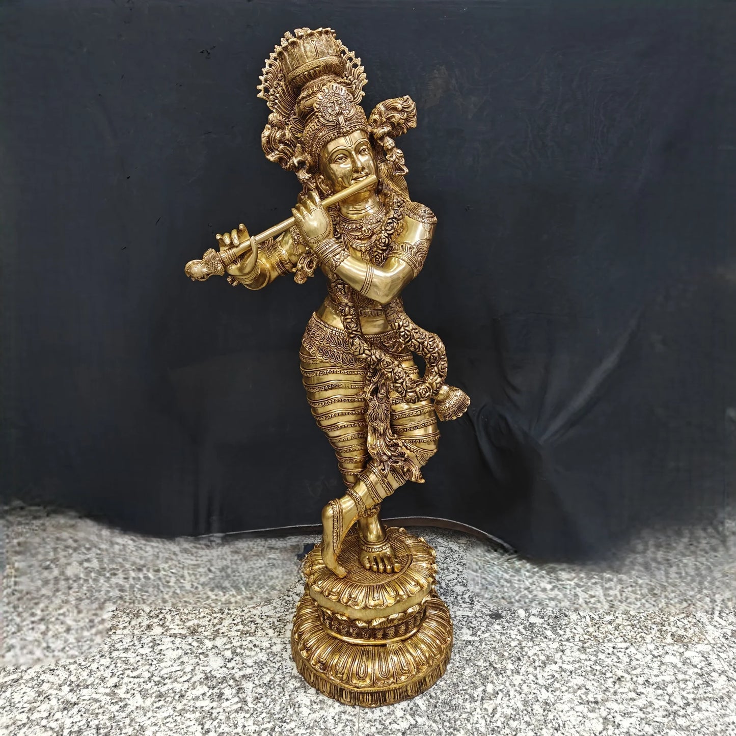 Brassaura® Handmade Brass Lord Krishna Playing Flute Statue | Premium Krishna Idol for Home Temple, Living Room & Spiritual Décor | Height 48 Inches | 60 Kg