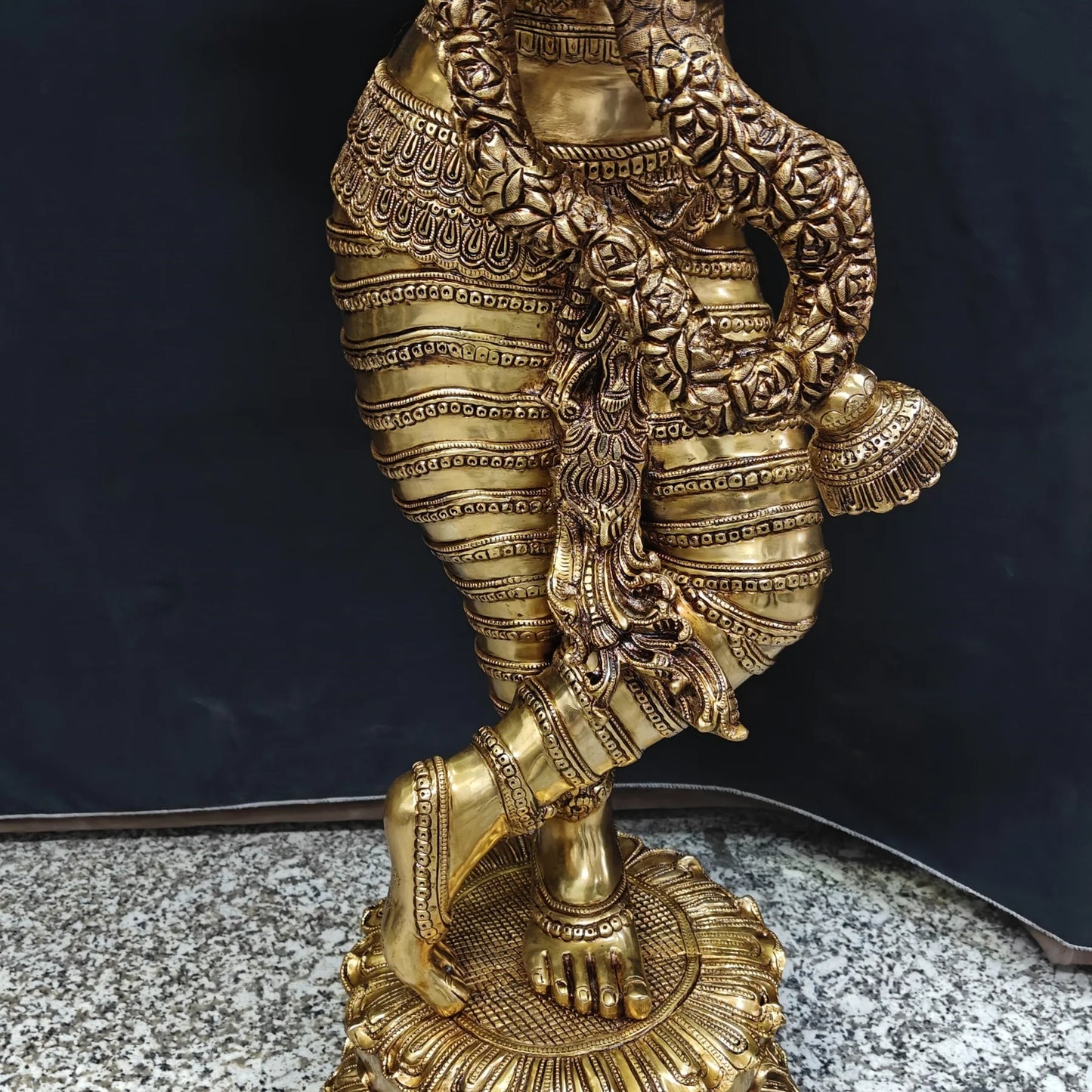 Brassaura® Handmade Brass Lord Krishna Playing Flute Statue | Premium Krishna Idol for Home Temple, Living Room & Spiritual Décor | Height 48 Inches | 60 Kg