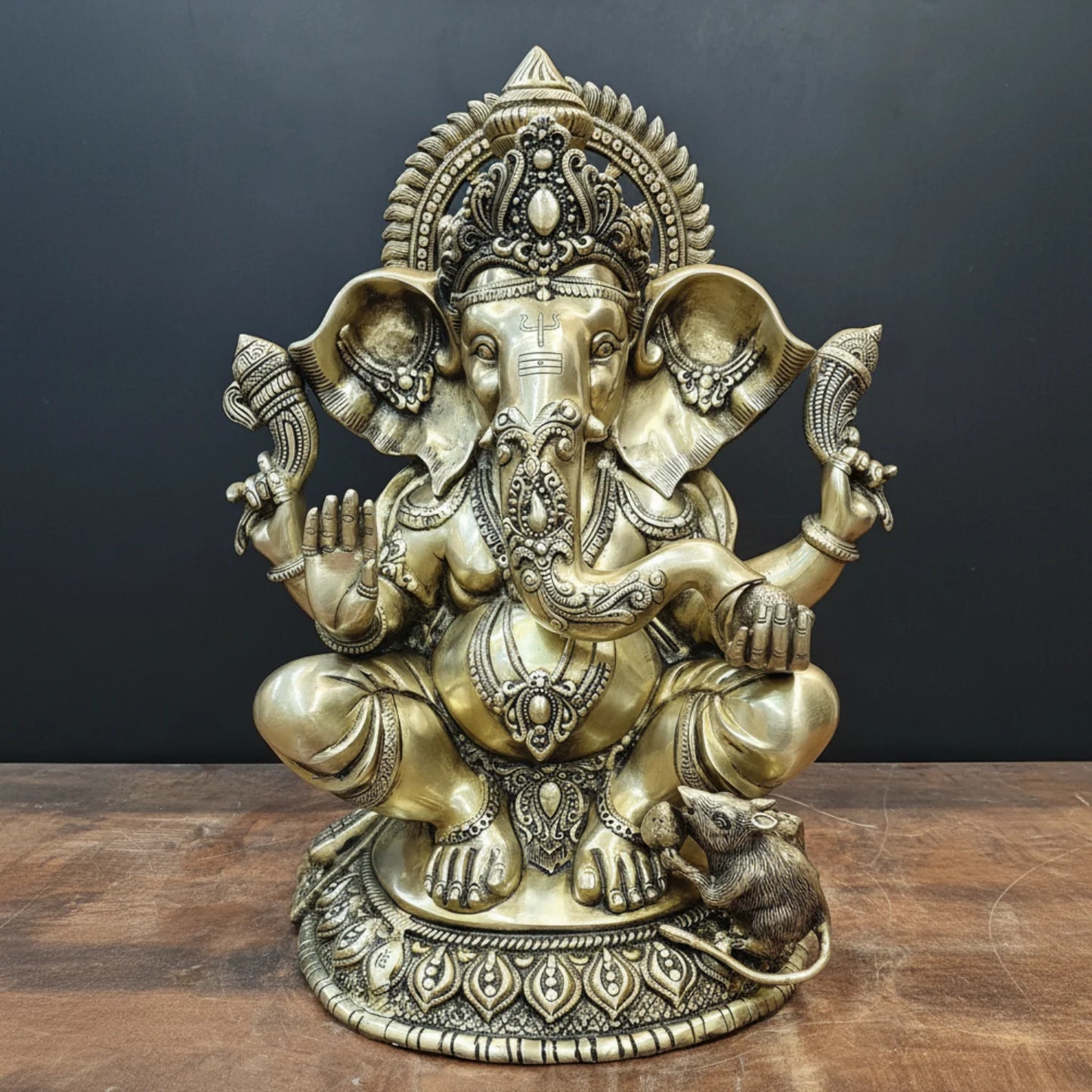 Brassaura® Brass Lord Ganesha Idol | Seated Ganpati Murti with Mouse | Handcrafted Brass Statue for Home Temple, Pooja Room & Spiritual Décor | 23 Inches | 33 Kg