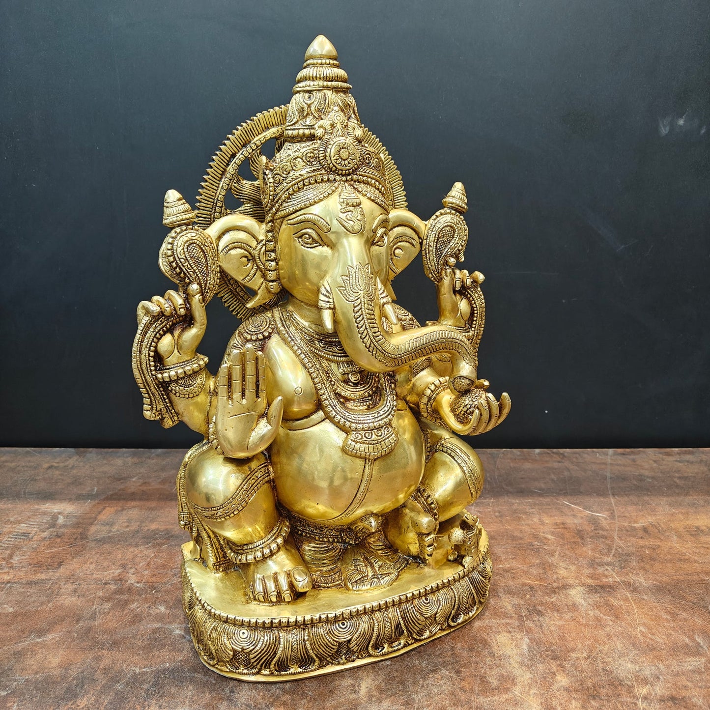 Brassaura® Handmade Brass Lord Ganesha Idol | Ganpati Murti for Home Temple, Pooja Room & Living Room Décor | Height 20 Inches | 23 Kg