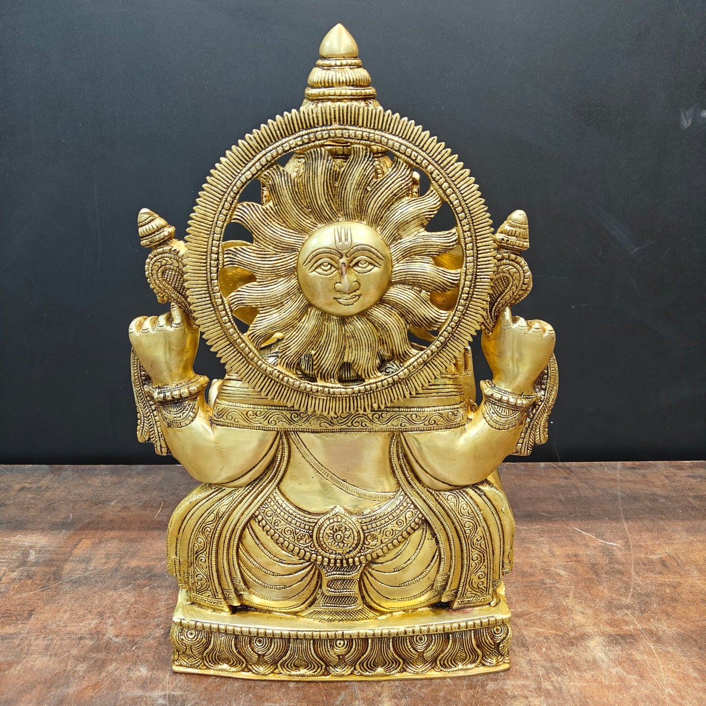 Brassaura® Handmade Brass Lord Ganesha Idol | Ganpati Murti for Home Temple, Pooja Room & Living Room Décor | Height 20 Inches | 23 Kg