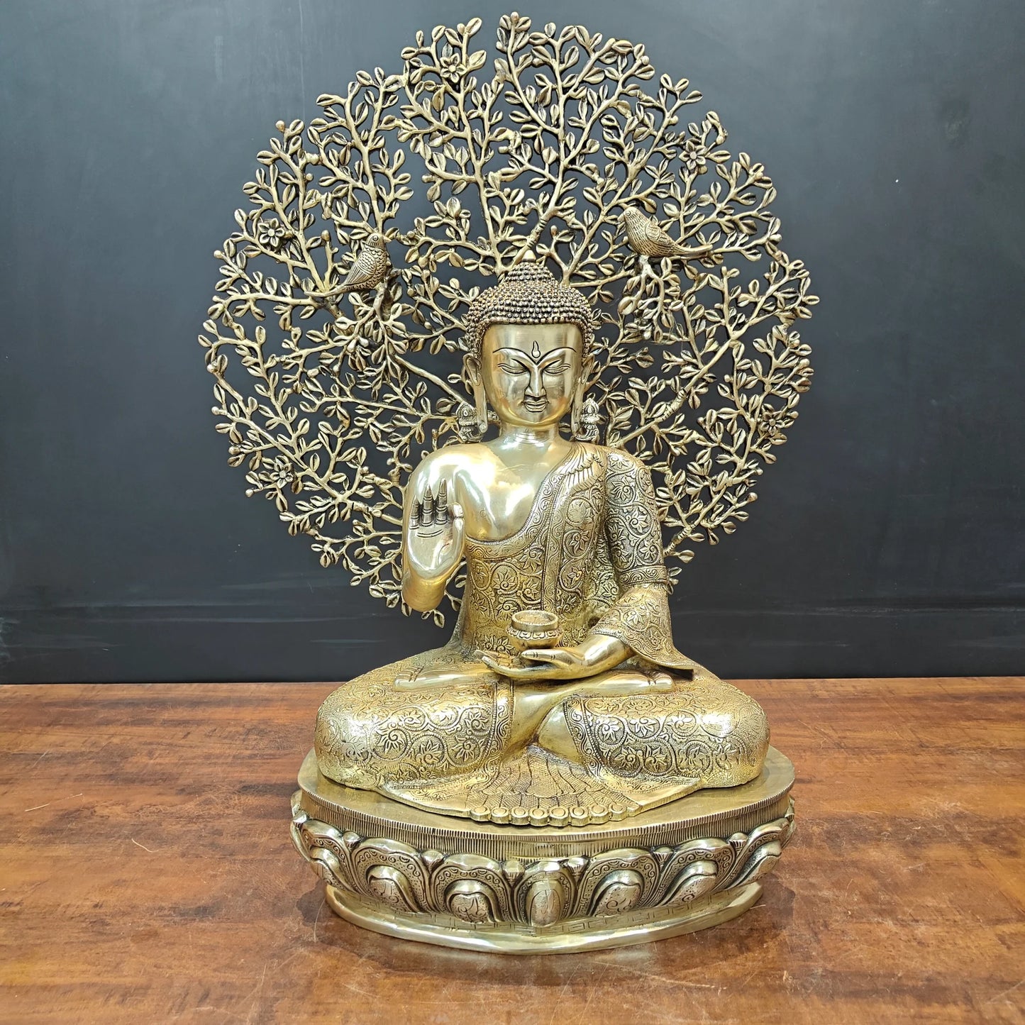 Brassaura® Premium Brass Buddha Under Bodhi Tree Statue | Handcrafted Lord Buddha Sculpture for Home, Temple & Meditation Décor | Antique Brass Finish | 32 Kg