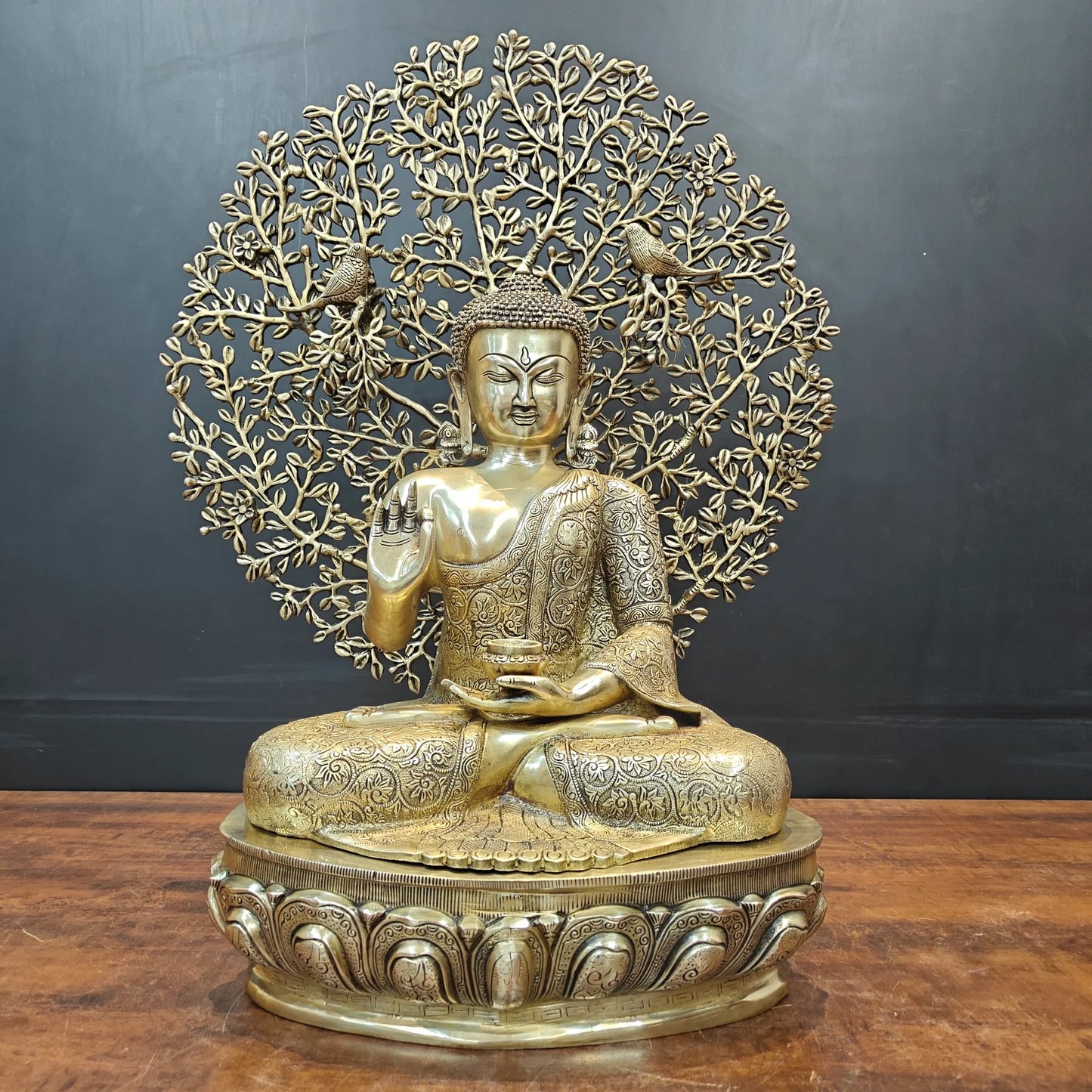 Brassaura® Premium Brass Buddha Under Bodhi Tree Statue | Handcrafted Lord Buddha Sculpture for Home, Temple & Meditation Décor | Antique Brass Finish | 32 Kg
