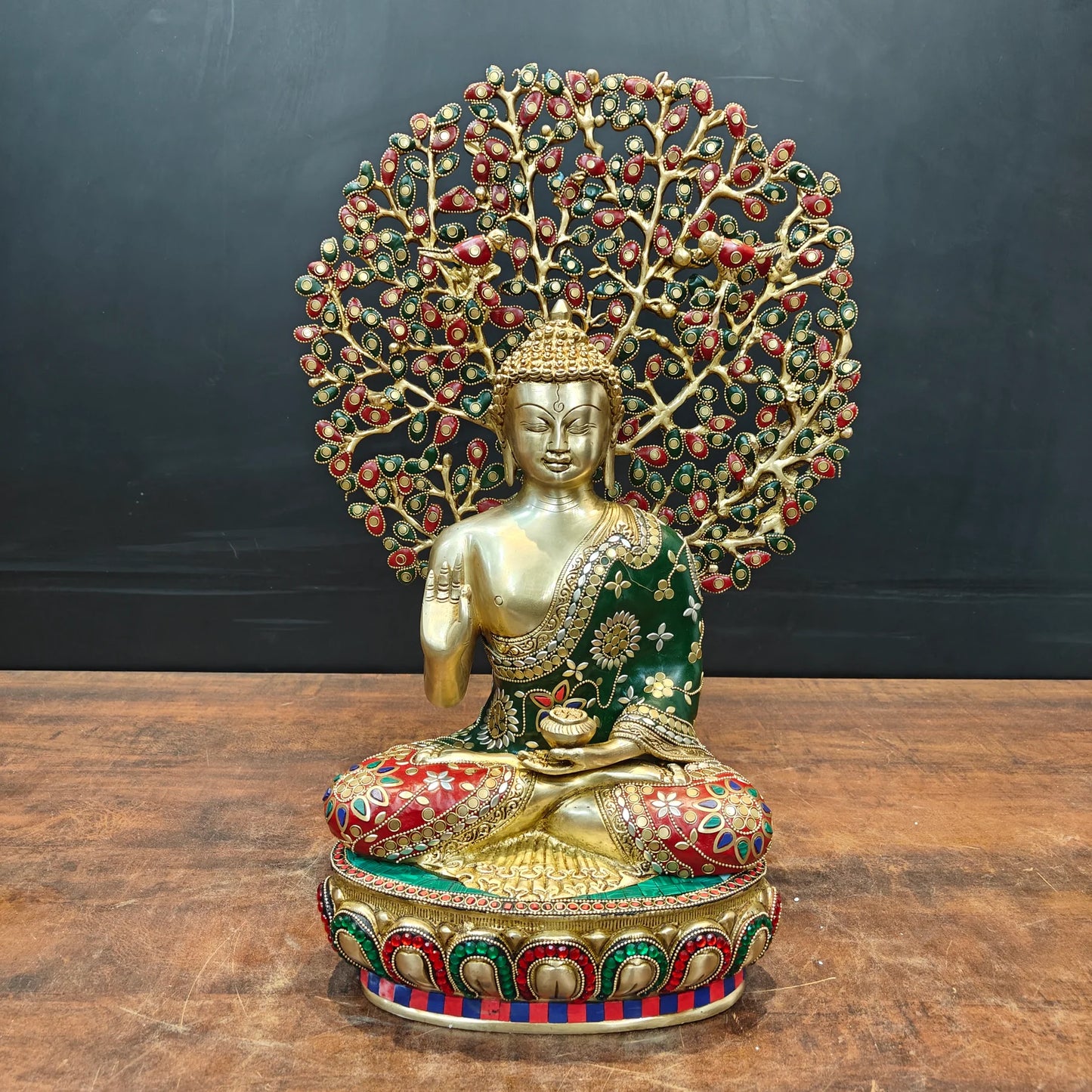ब्रासोरा® वृंदावन वेणुगोपाल कृष्ण पीतल की प्रतिमा मोर के साथ | एंटीक नीला और सुनहरा रंग | ऊँचाई 20 इंच