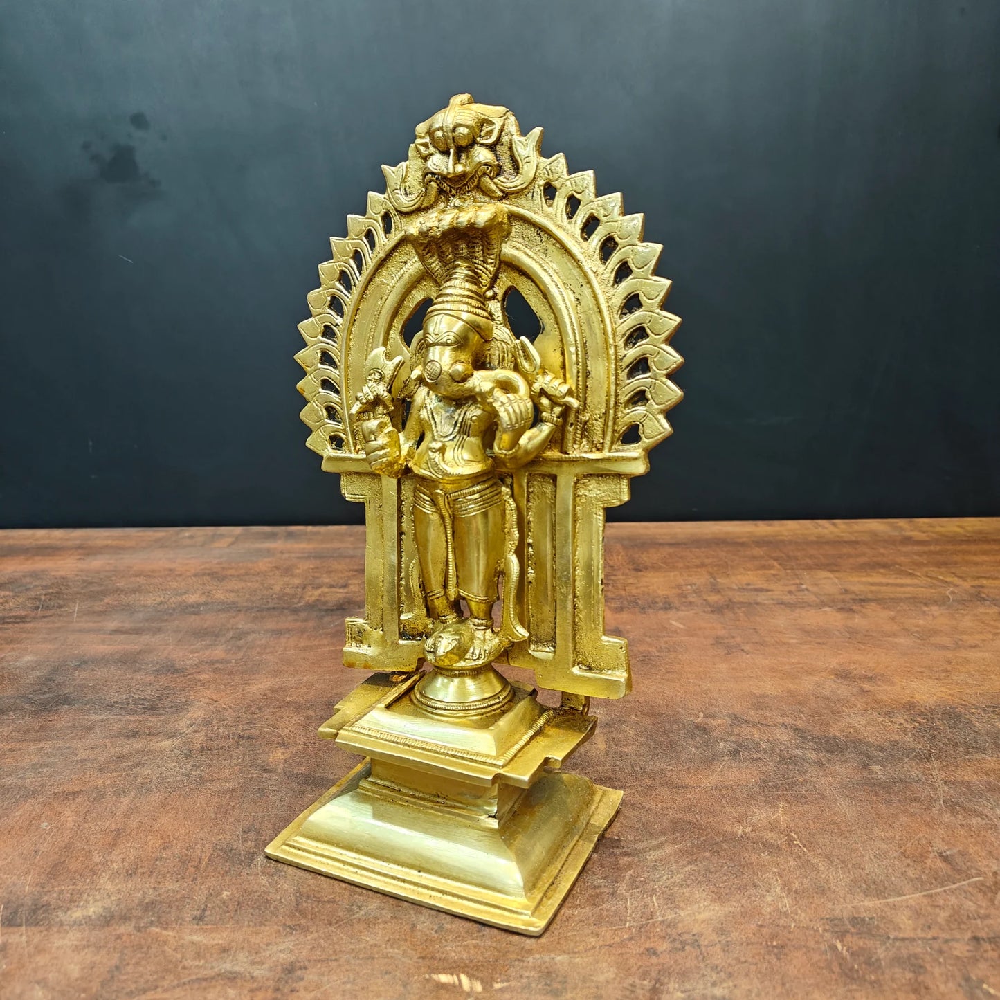 Brassaura® Brass Standing Ganesha Statue | Lord Ganpati Idol Under Sacred Arch | Handcrafted Brass Murti for Home Temple, Pooja Room & Spiritual Décor | 11 Inches | 3 Kg