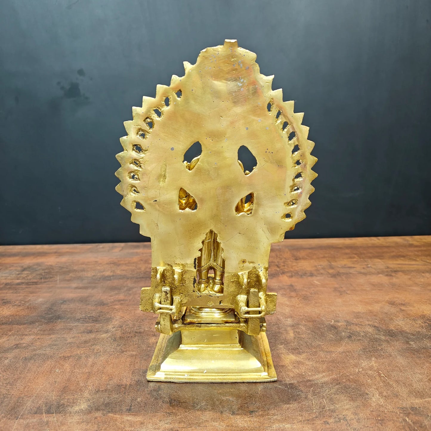 Brassaura® Brass Standing Ganesha Statue | Lord Ganpati Idol Under Sacred Arch | Handcrafted Brass Murti for Home Temple, Pooja Room & Spiritual Décor | 11 Inches | 3 Kg