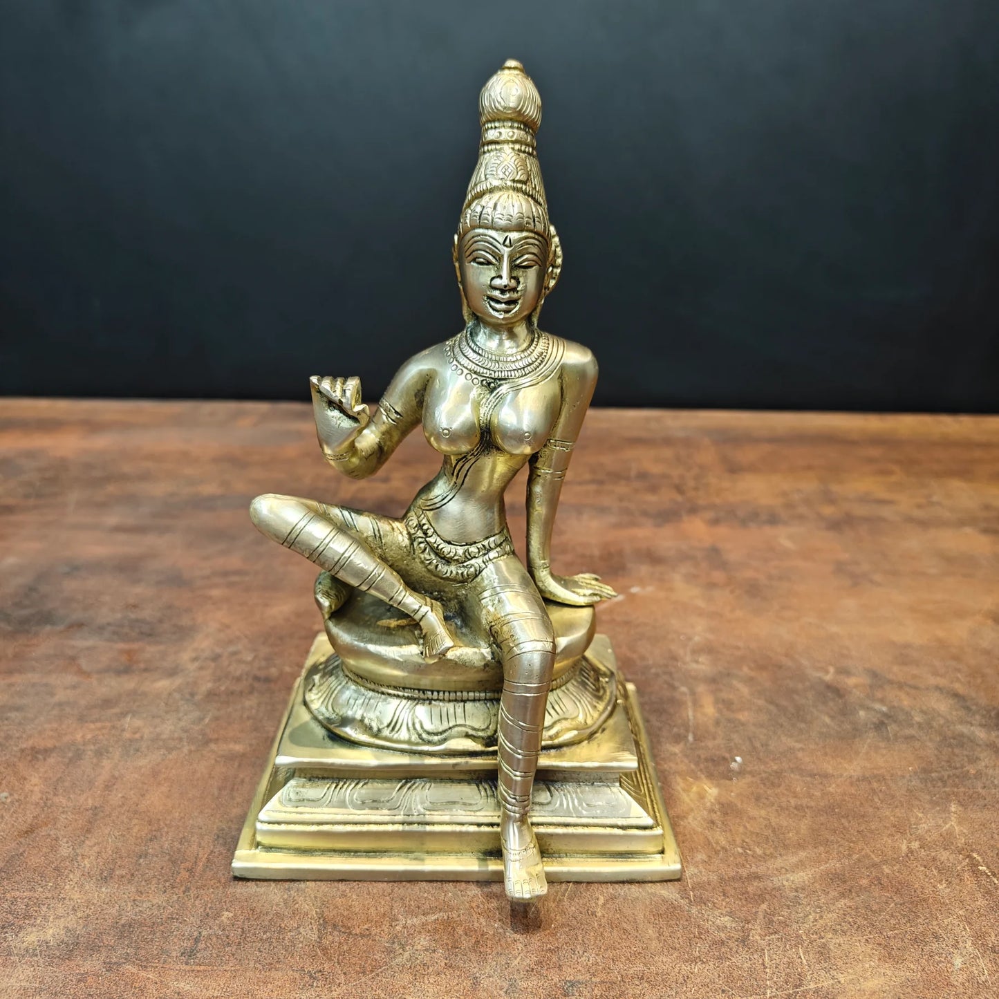 Brassaura® Brass Apsara Lady Statue | Traditional Dancing Lady Figurine | Elegant Brass Sculpture for Home Décor & Artistic Interiors | 8.5 Inches | 2.4 Kg