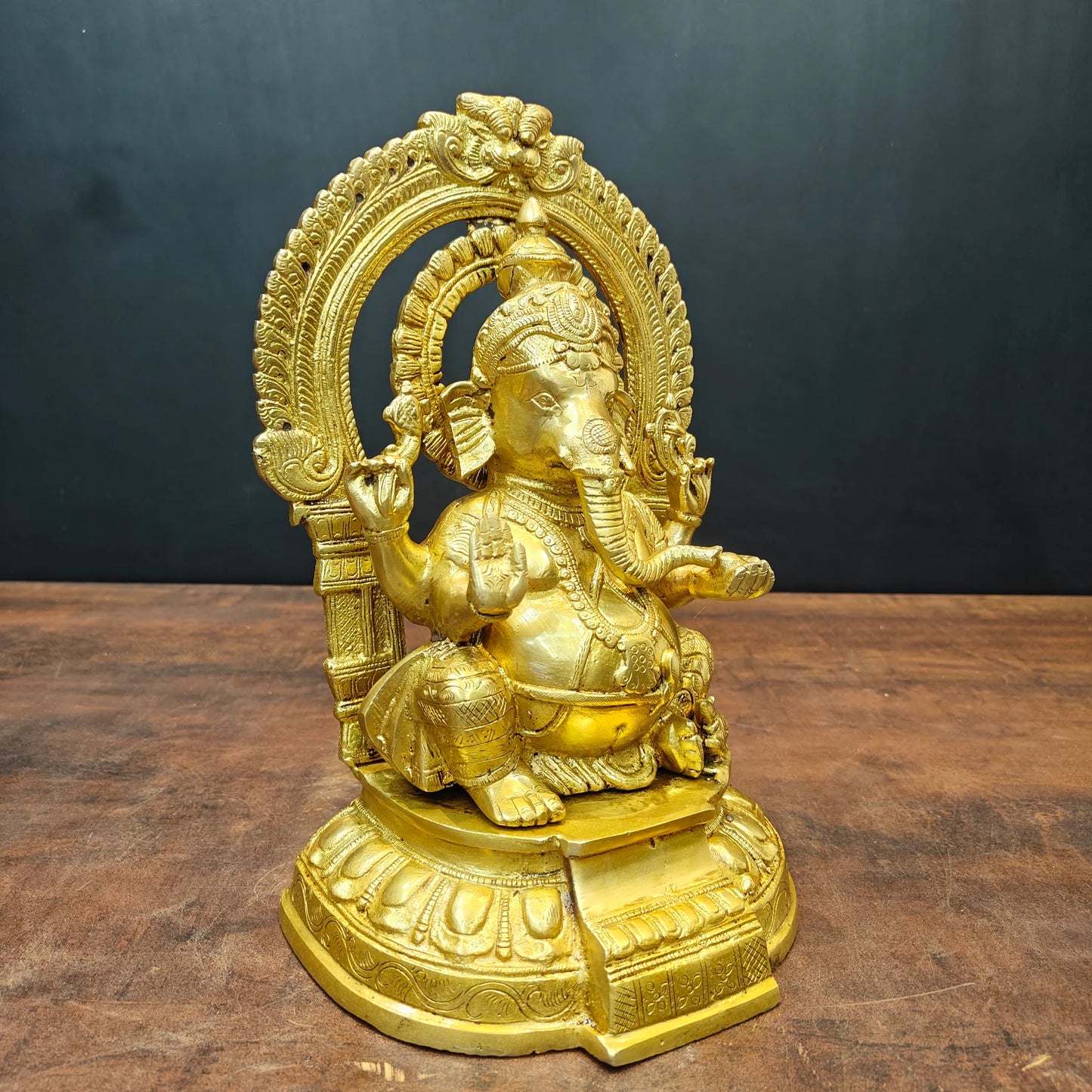 Brassaura® Brass Lord Ganesha Statue | Ganpati Bappa Murti for Home Temple, Pooja Room & Spiritual Décor | Handcrafted Brass Idol | 11 Inches | 5.5 Kg