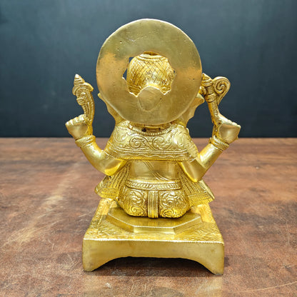 Brassaura® Brass Seated Lord Ganesha Statue | Ganpati Bappa Murti for Home Temple, Pooja Room & Spiritual Décor | Handcrafted Brass Idol | 7 Inches | 2.2 Kg