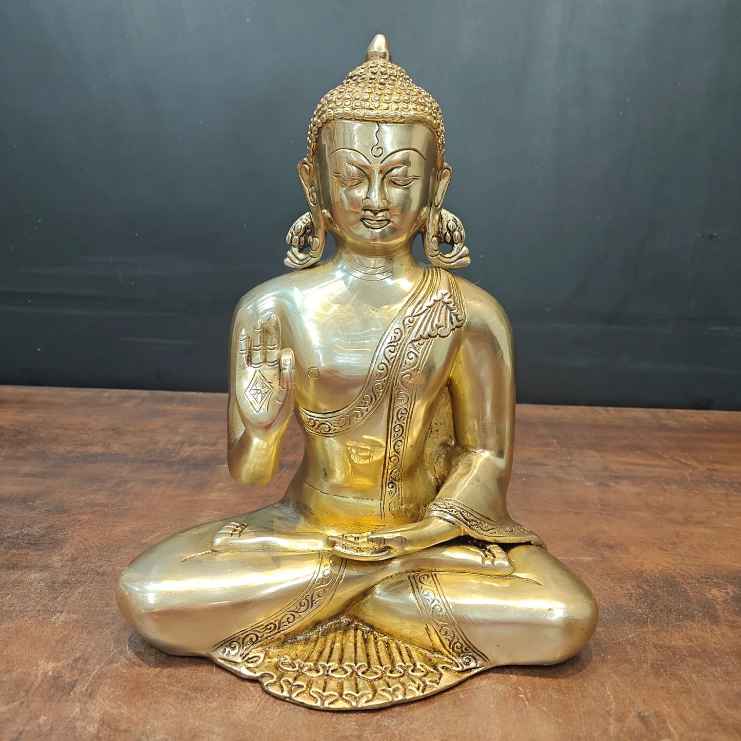 Brassaura® Brass Meditating Buddha Statue | Peaceful Buddha Idol in Abhaya Mudra | Sacred Brass Sculpture for Home Temple, Meditation & Spiritual Décor | 13 Inches | 6 Kg