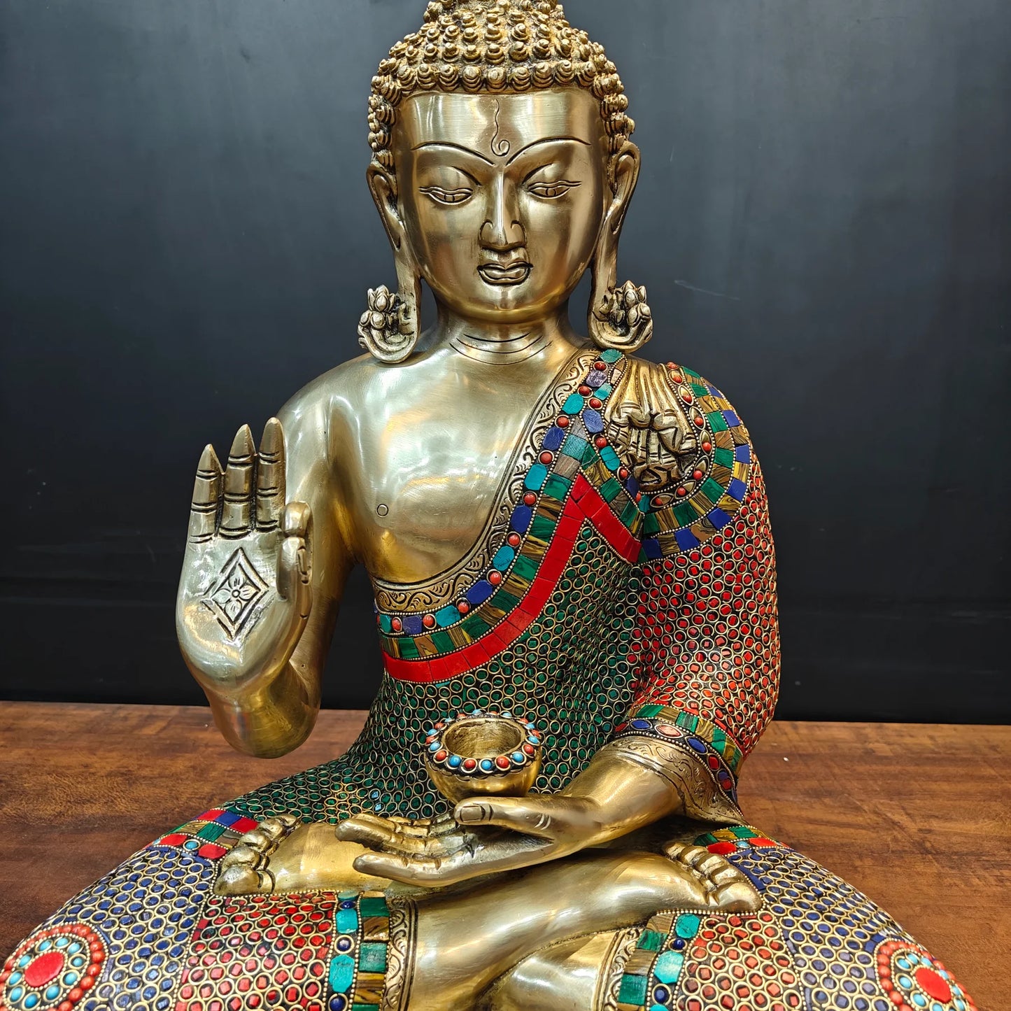 Brassaura® Brass Meditating Buddha Statue | Handcrafted Premium Brass Buddha Murti for Home Temple, Meditation & Spiritual Décor | Multicolor Stonework Finish | 20 Inches | 17 Kg