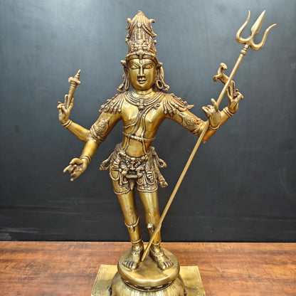ब्रासोरा® वृंदावन वेणुगोपाल कृष्ण पीतल की प्रतिमा मोर के साथ | एंटीक नीला और सुनहरा रंग | ऊँचाई 20 इंच