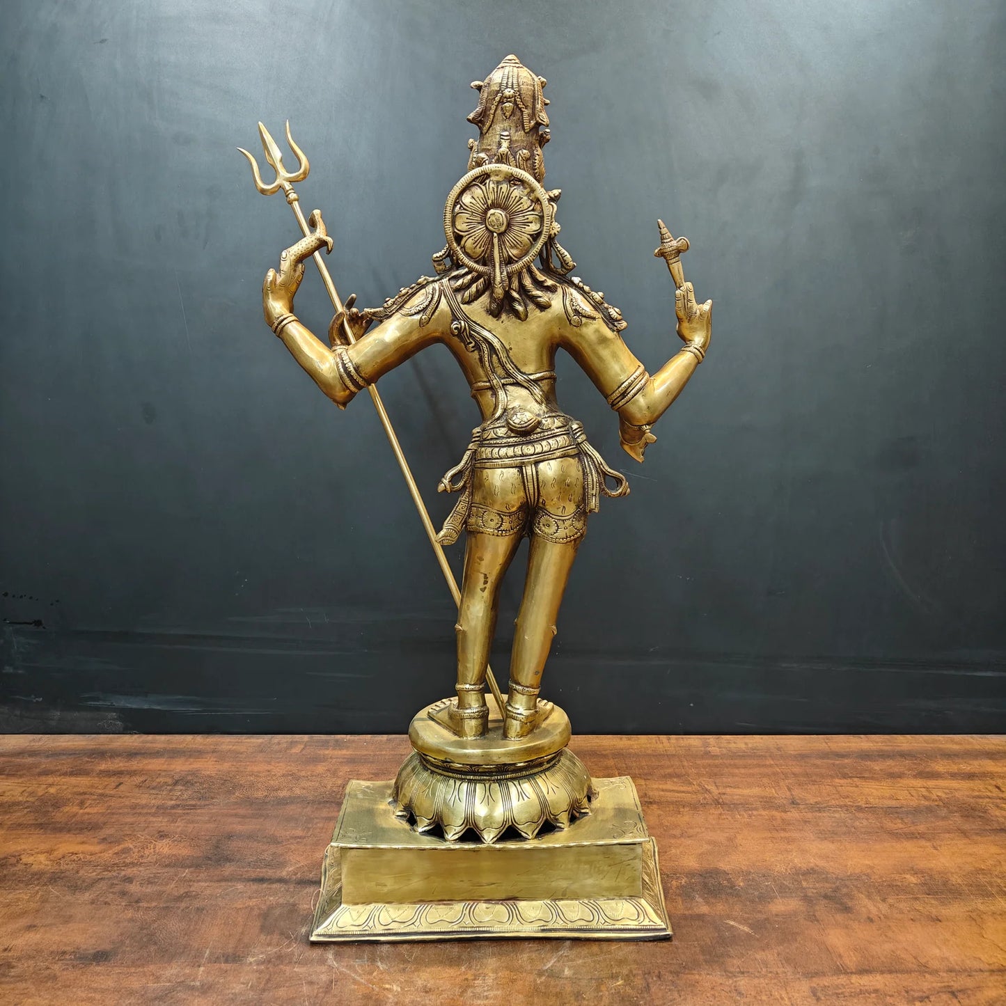 ब्रासोरा® वृंदावन वेणुगोपाल कृष्ण पीतल की प्रतिमा मोर के साथ | एंटीक नीला और सुनहरा रंग | ऊँचाई 20 इंच