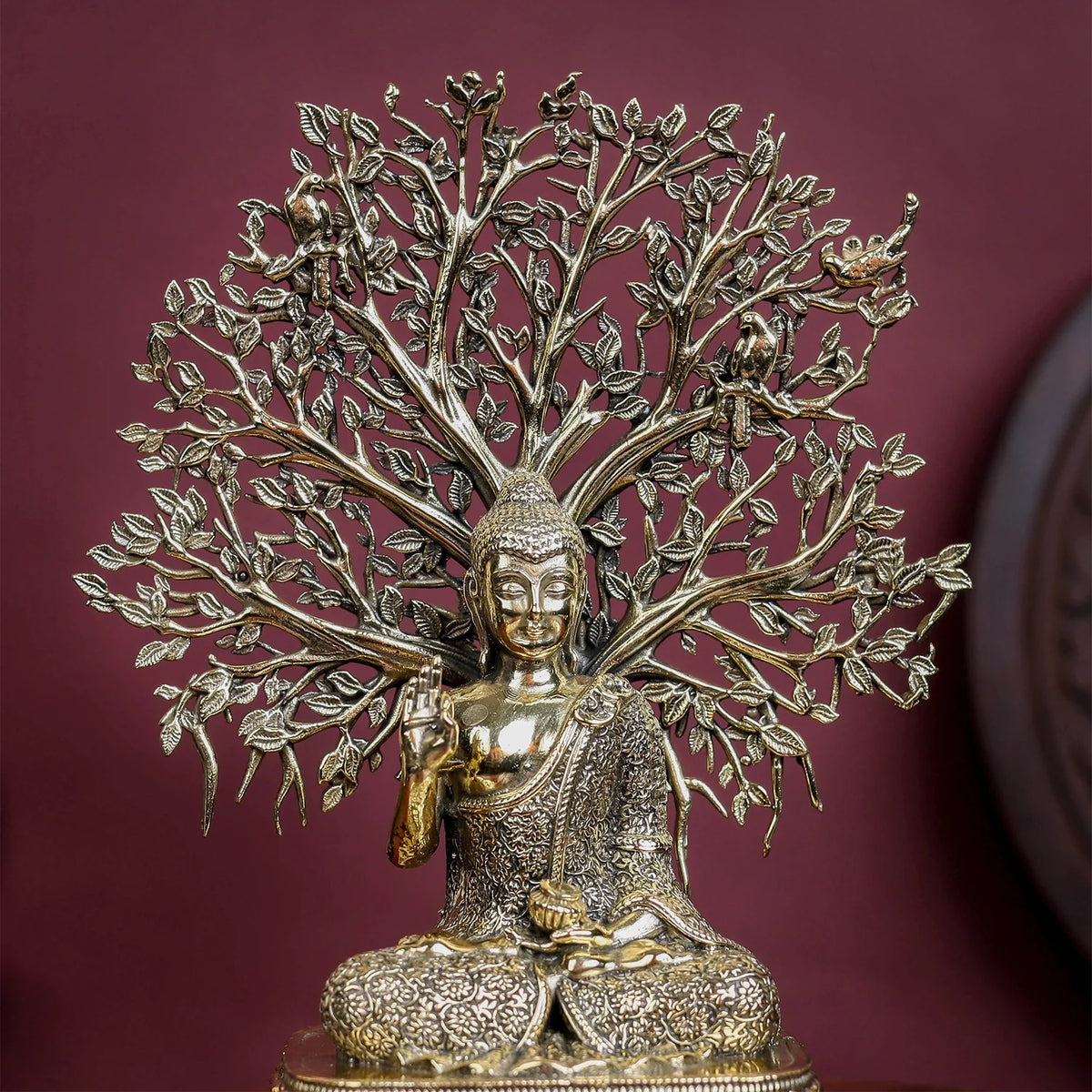 Brassaura® Buddha Seated Meditation Idol with Antique Finish | Pure Superfine Brass Handcrafted Murti | Brass Statue for Home Temple, Pooja Room | Height 6.2 Inches | Weight 0.32 Kgs