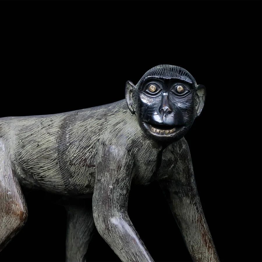 Brassaura® Monkey Sculpture Statue with Antique Finish | Pure Superfine Brass Handcrafted Murti | Brass Statue for Home Temple, Pooja Room | Height 13 Inches | Weight 13.6 Kgs