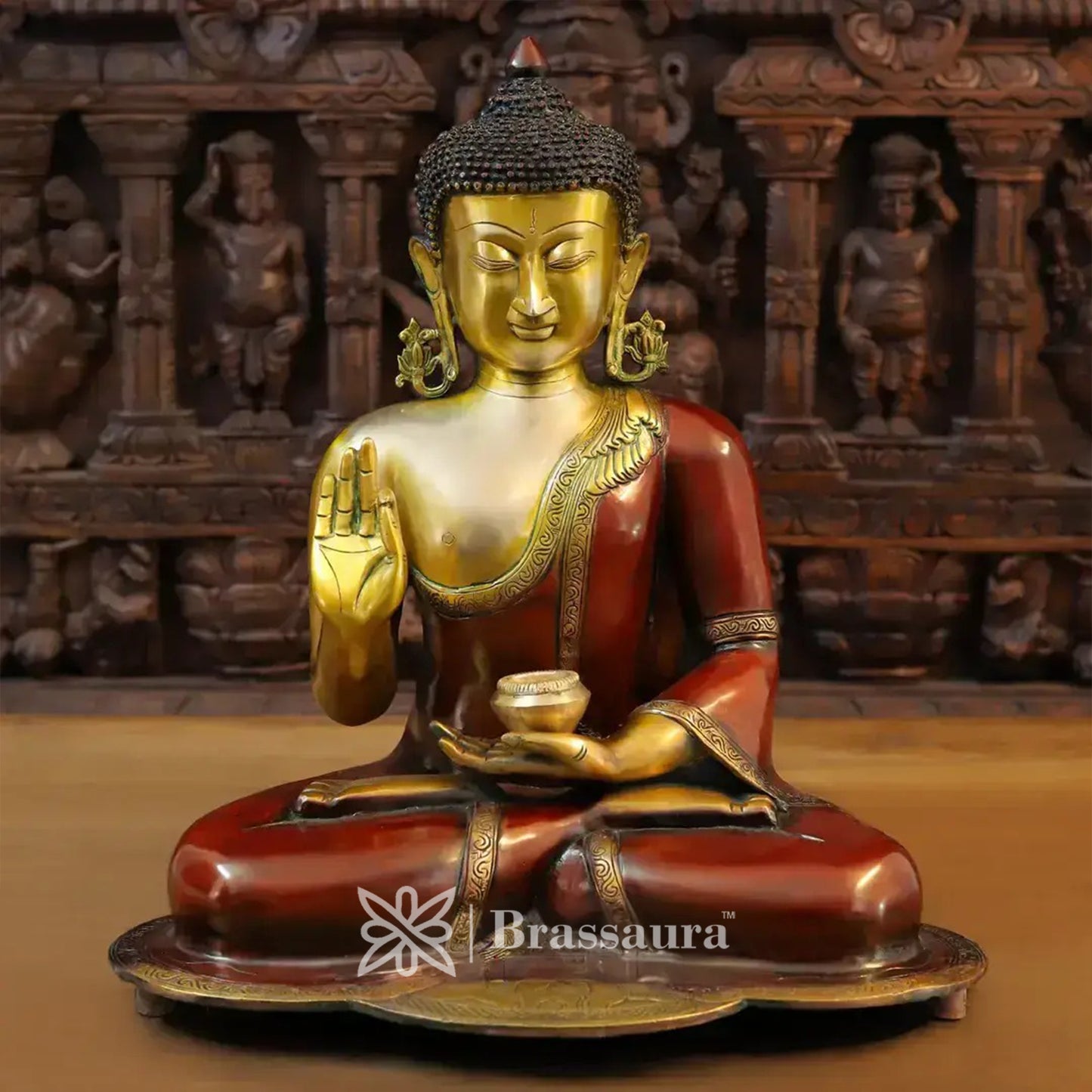 Brass Buddha For Home And Décor Weight 15.86 kg Height 19 Inch
