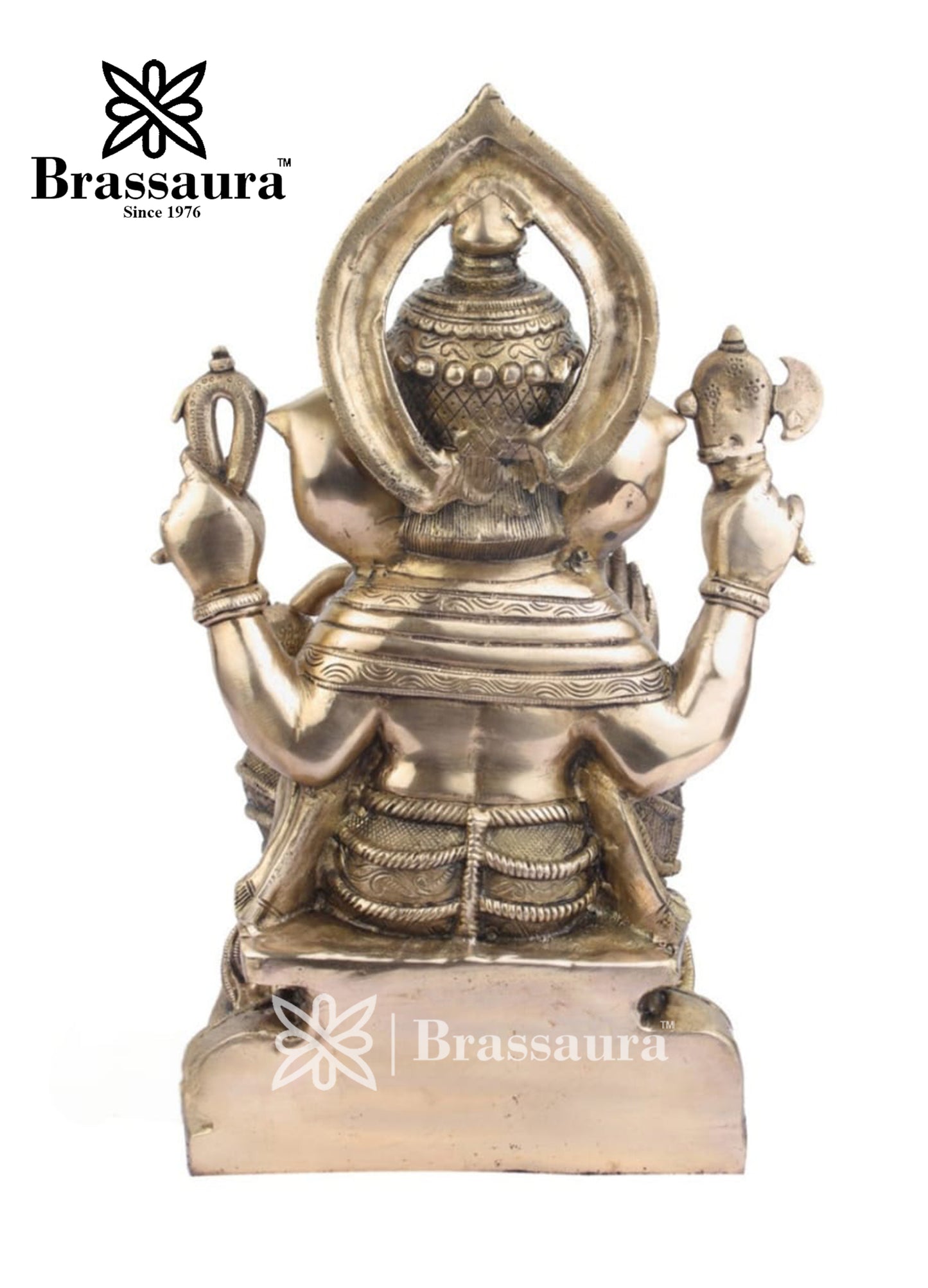 Brass Ganesha Statue For Home Decor And Gift Item Weight 16 Kg And Height 18 Inch