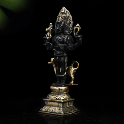 ब्रासोरा® वृंदावन वेणुगोपाल कृष्ण पीतल की प्रतिमा मोर के साथ | एंटीक नीला और सुनहरा रंग | ऊँचाई 20 इंच