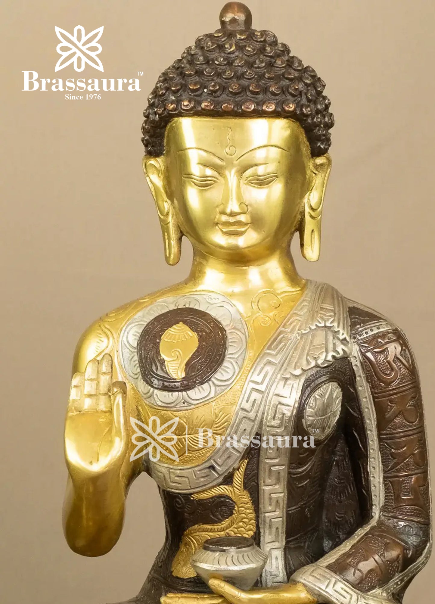 Brass Buddha For Home And Décor Weight 5 kg Height 12 Inch