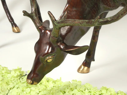 ब्रासुरा® बड़े हिरण के पीतल के मूर्तियों का जोड़ा | शुद्ध पीतल | ऊँचाई 63.8 इंच और वज़न 98.15 किग्रा