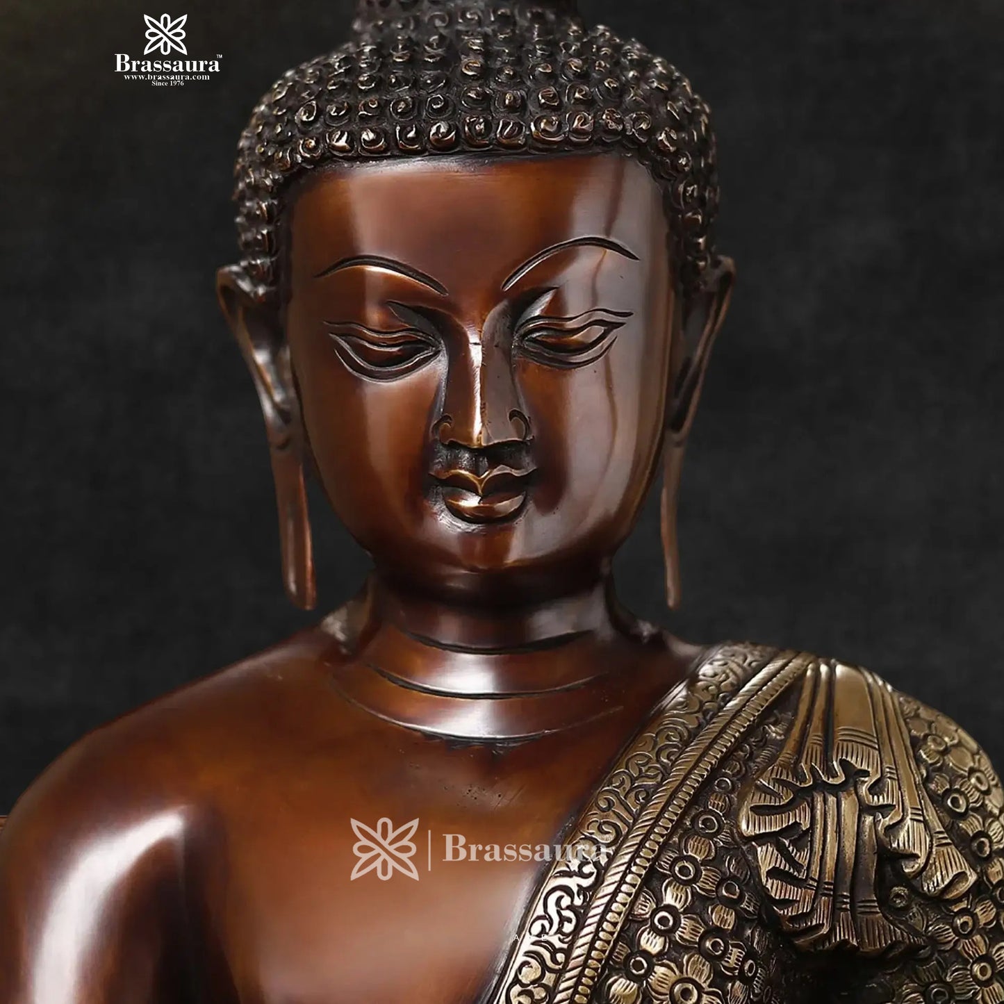 Brass Big Buddha statue for home and decor and gift Item weight 11.2 kg Height 17 inch