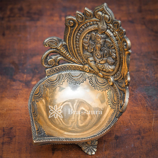 Brass Ganesh Diya Weight 1.3 Kg & Height 7 Inch
